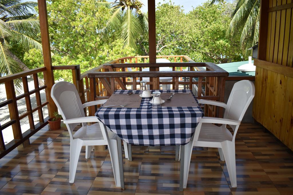 Hotel Gurus Maldives At Gulhi Island Exteriér fotografie